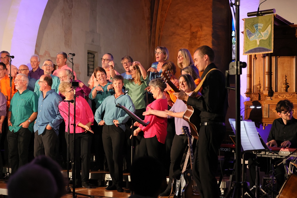 ueber uns konzert